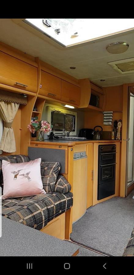 Self Contained Holiday Home Caravan Corsham Exterior foto