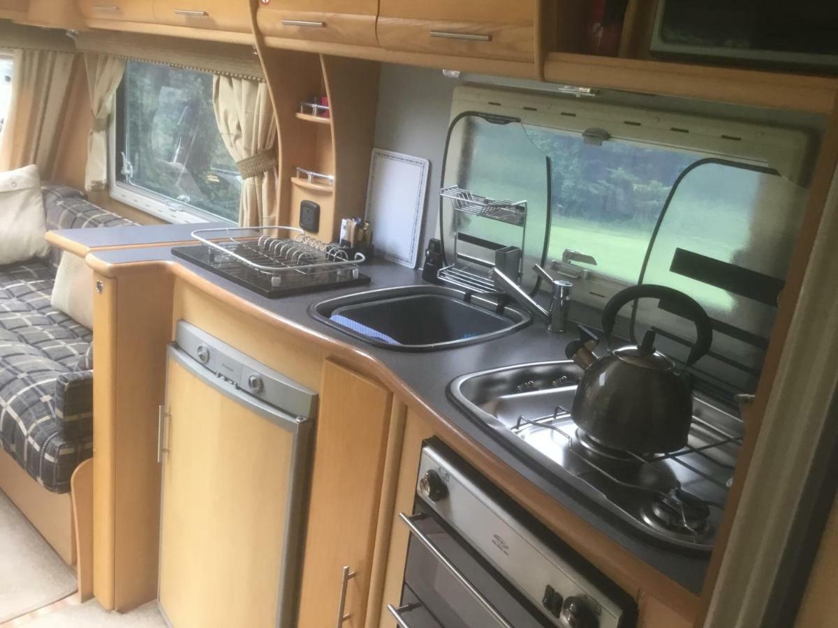 Self Contained Holiday Home Caravan Corsham Exterior foto